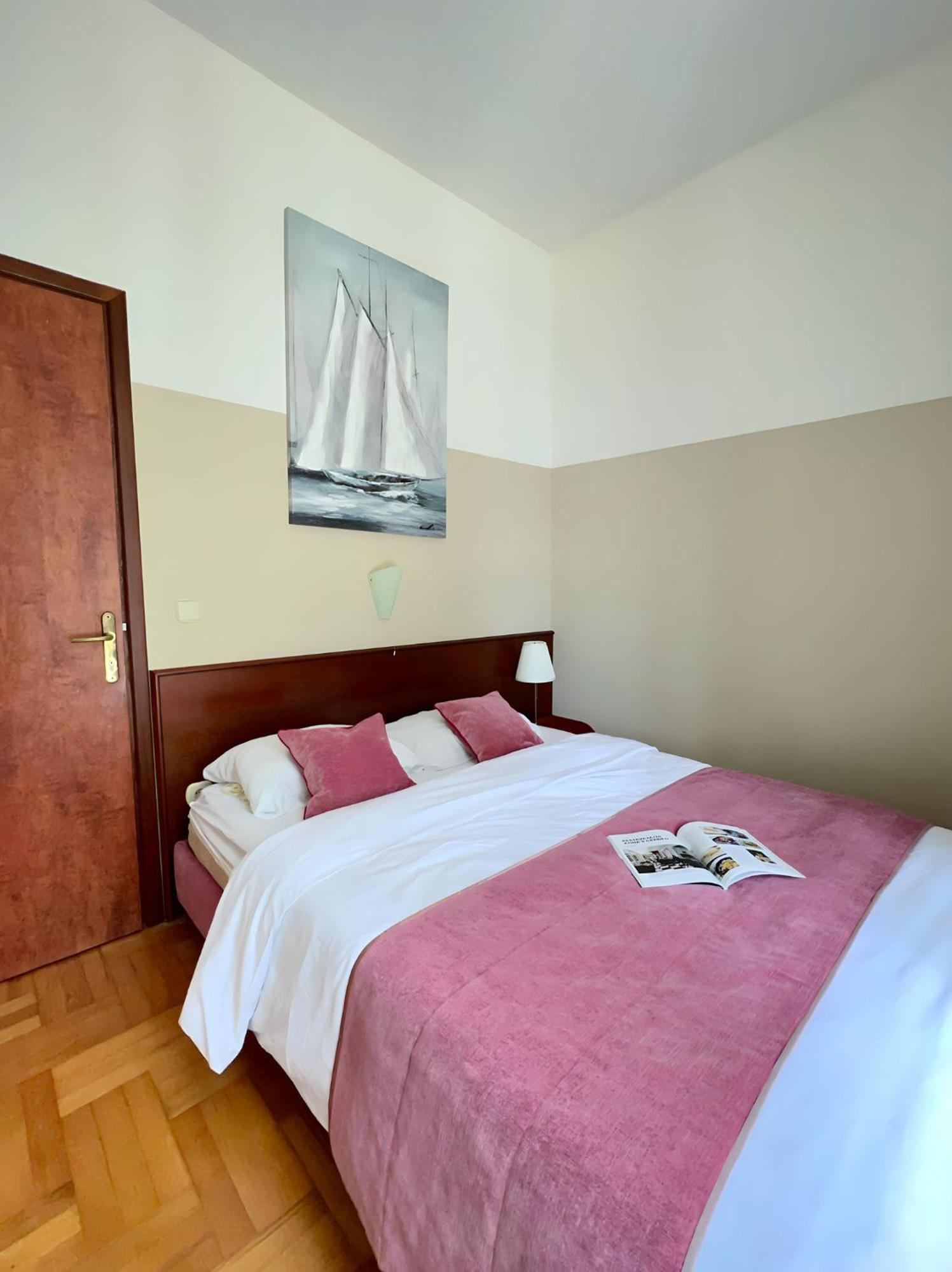 Villa Valdepian Apartments ซาวูดริยา ภายนอก รูปภาพ
