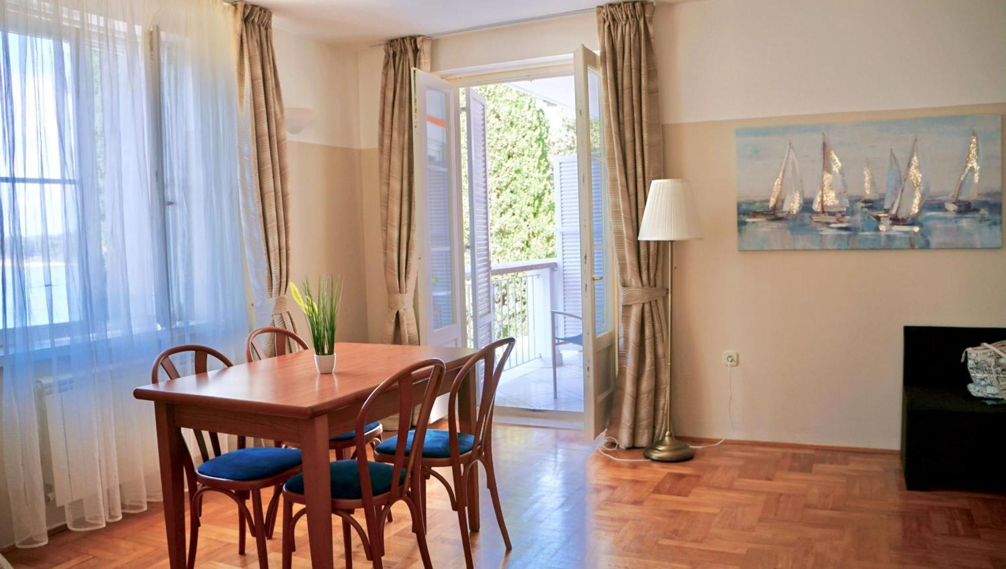 Villa Valdepian Apartments ซาวูดริยา ภายนอก รูปภาพ